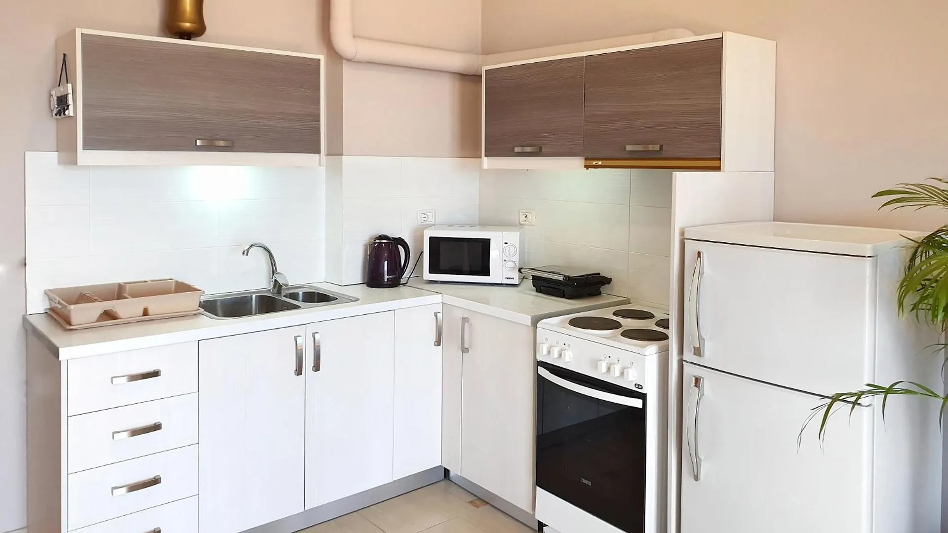 Allure Apartment Saranda 0*,